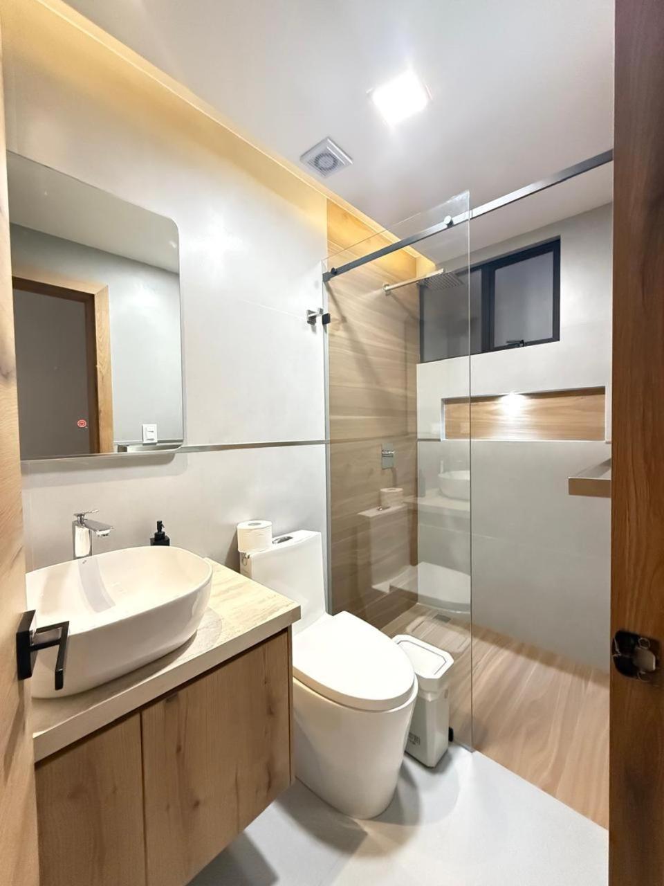 Impresionante Suite Doble A Estrenar En Cuenca Exterior photo