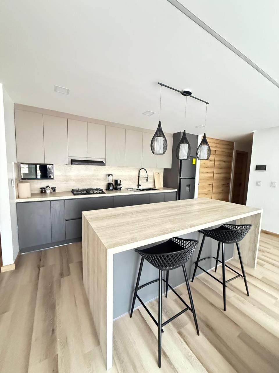 Impresionante Suite Doble A Estrenar En Cuenca Exterior photo